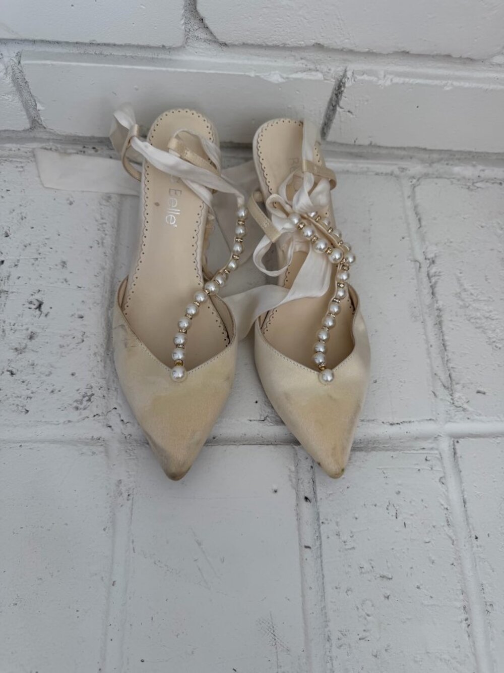 Bella Belle Ivory Satin Pearl T-Strap Kitten Heels US 6.5